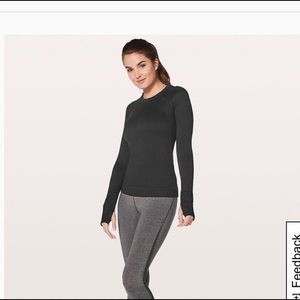 Lululemon workout top (crop)